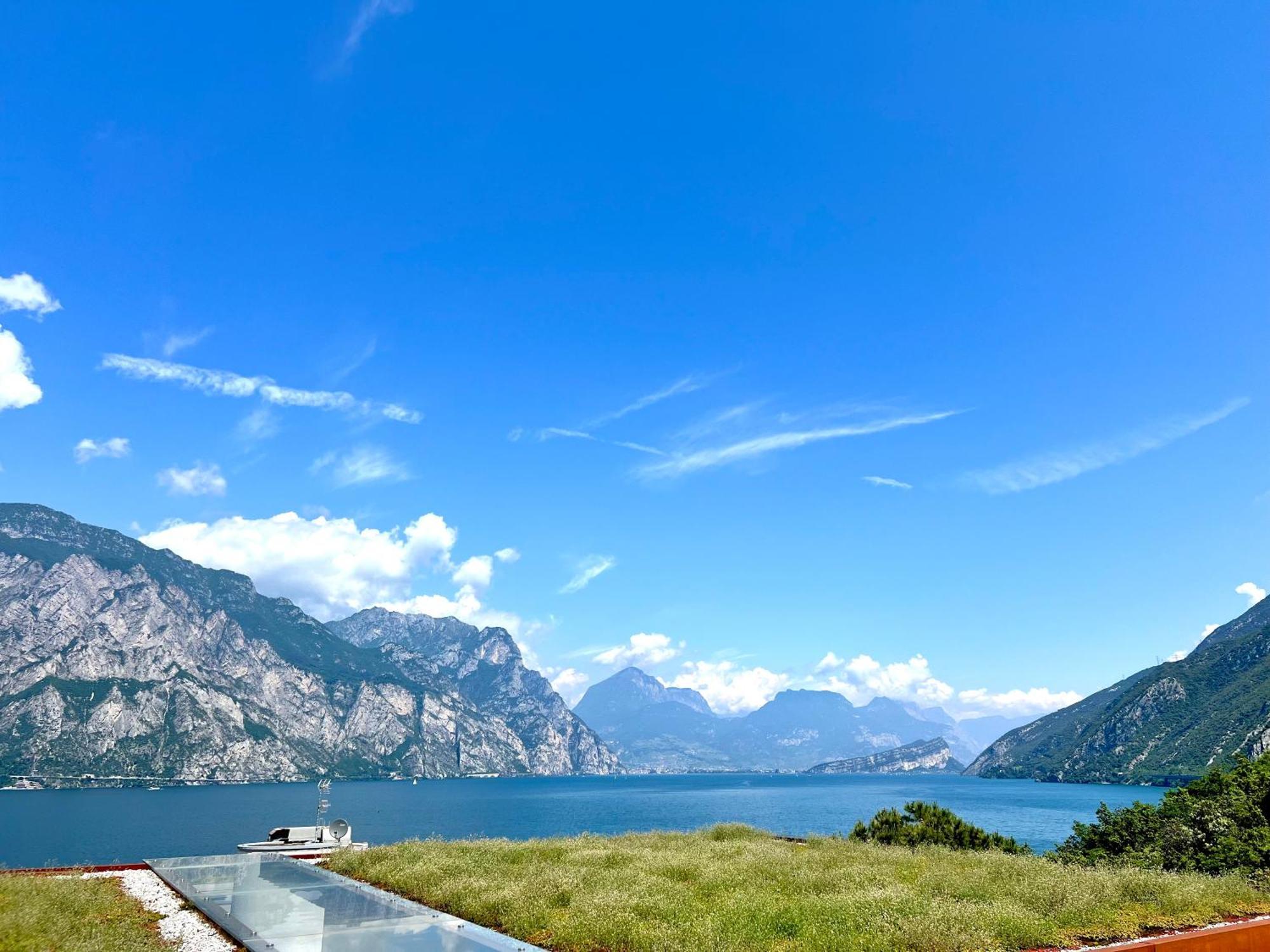 Seeblick Le Dimore Малчезине Екстериор снимка