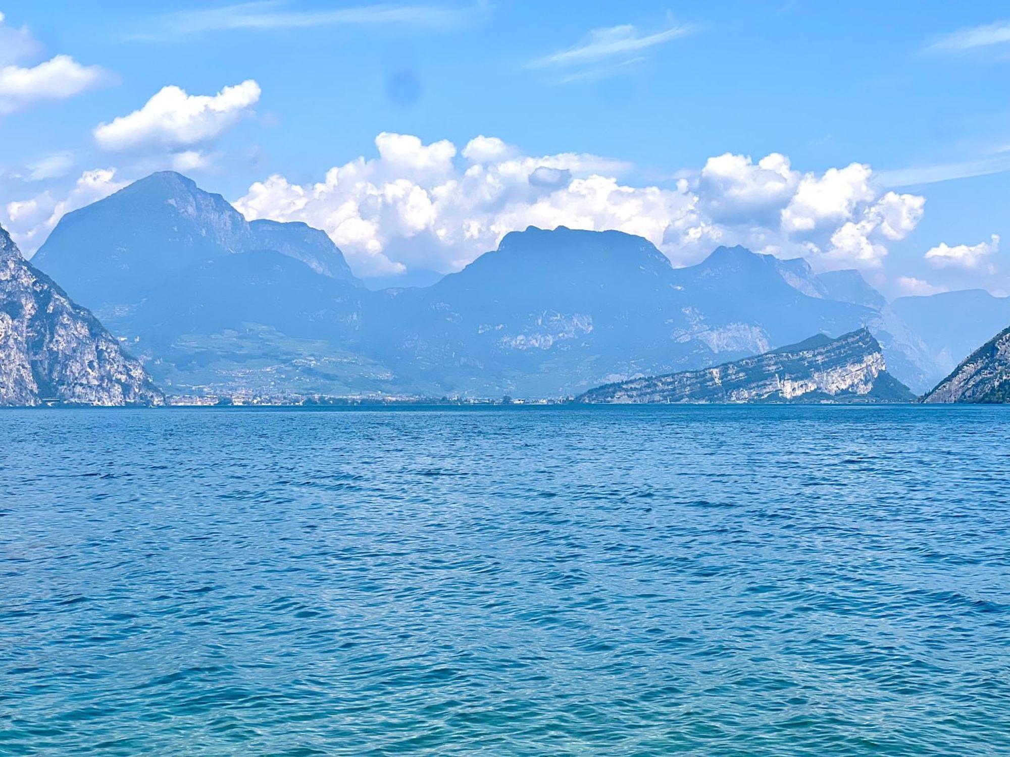 Seeblick Le Dimore Малчезине Екстериор снимка